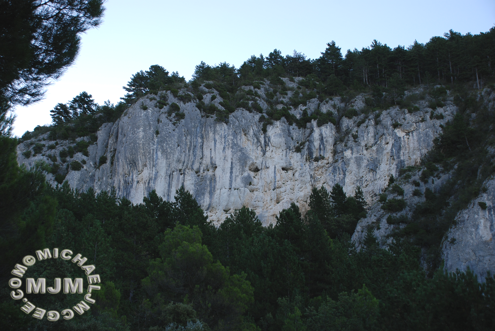 Malaucne (Roches du Groseau) / michaeljmcgee.com