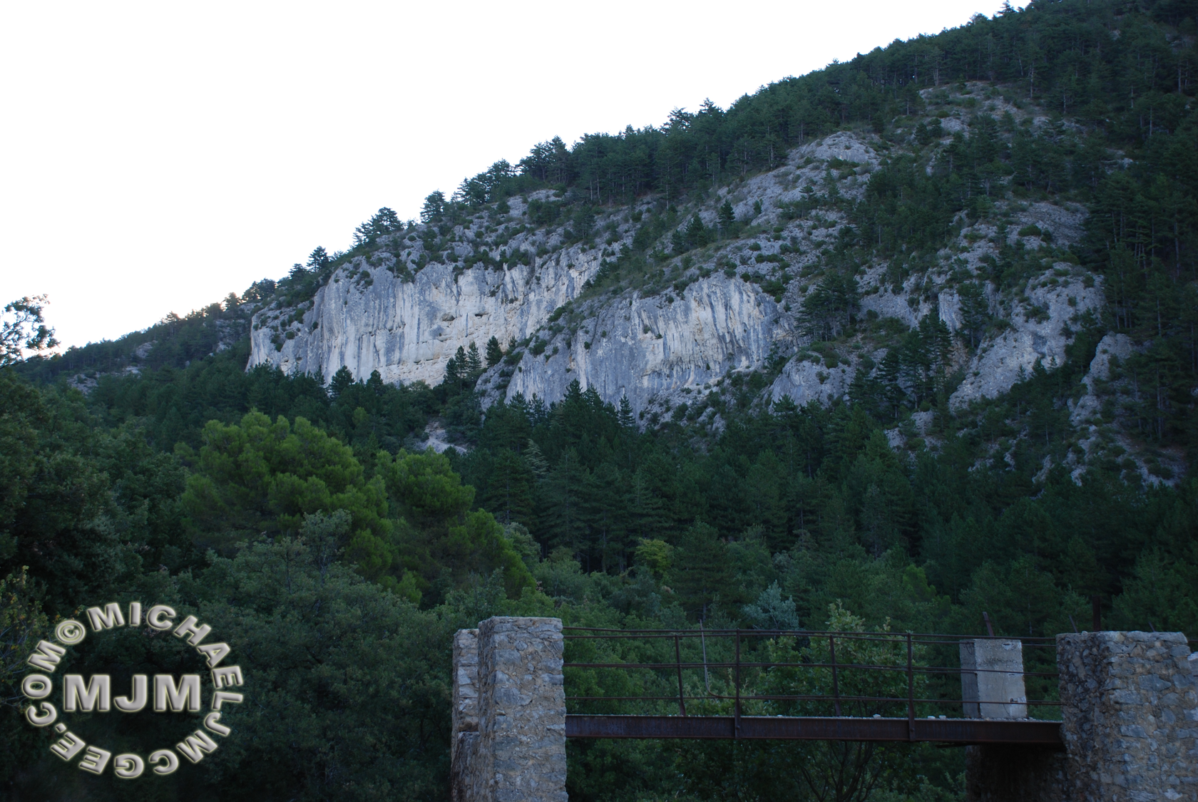 Malaucne (Roches du Groseau) / michaeljmcgee.com