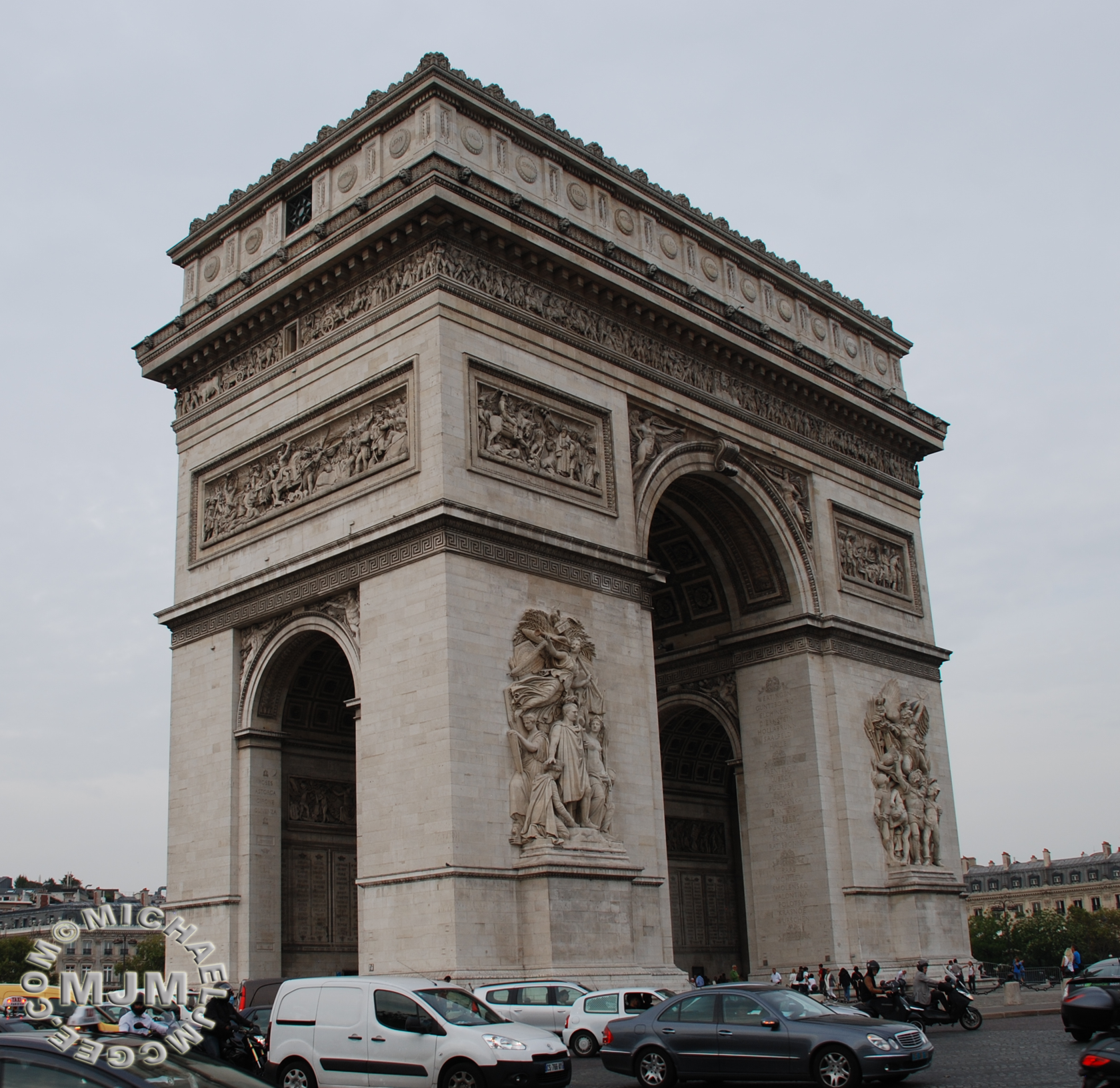Arc of Triomphe / michaeljmcgee.com