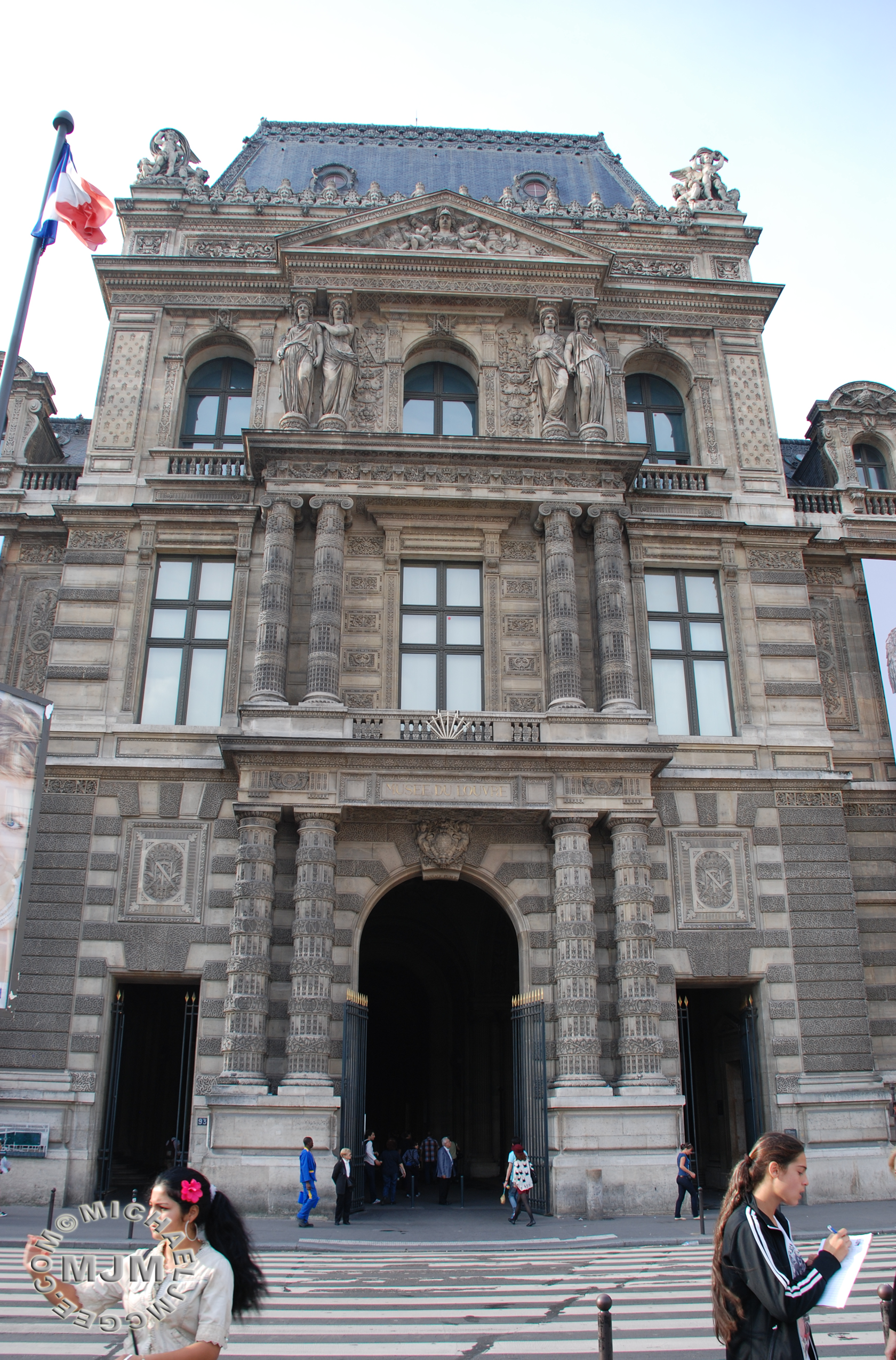 The Louvre / michaeljmcgee.com