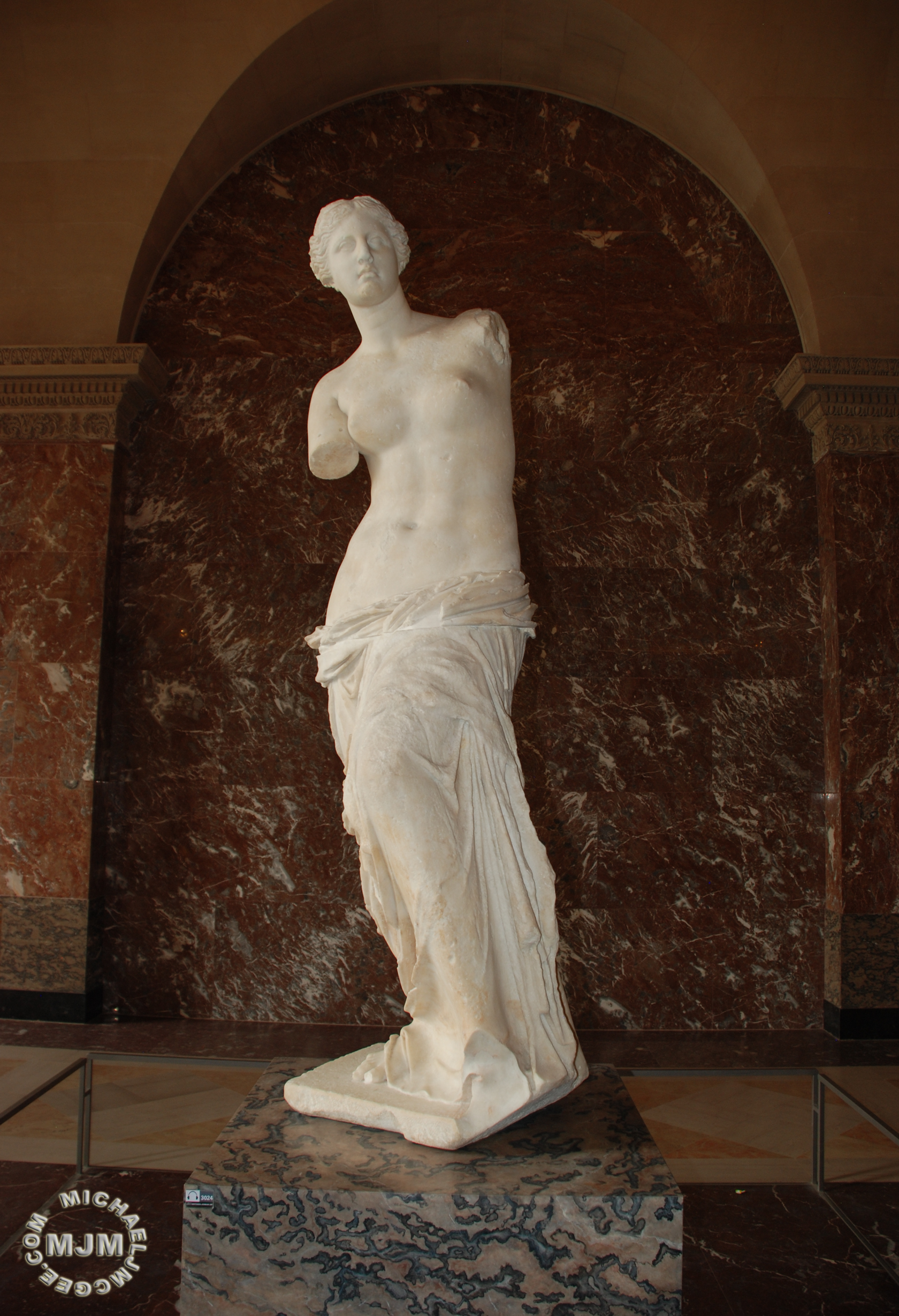 The Louvre / michaeljmcgee.com