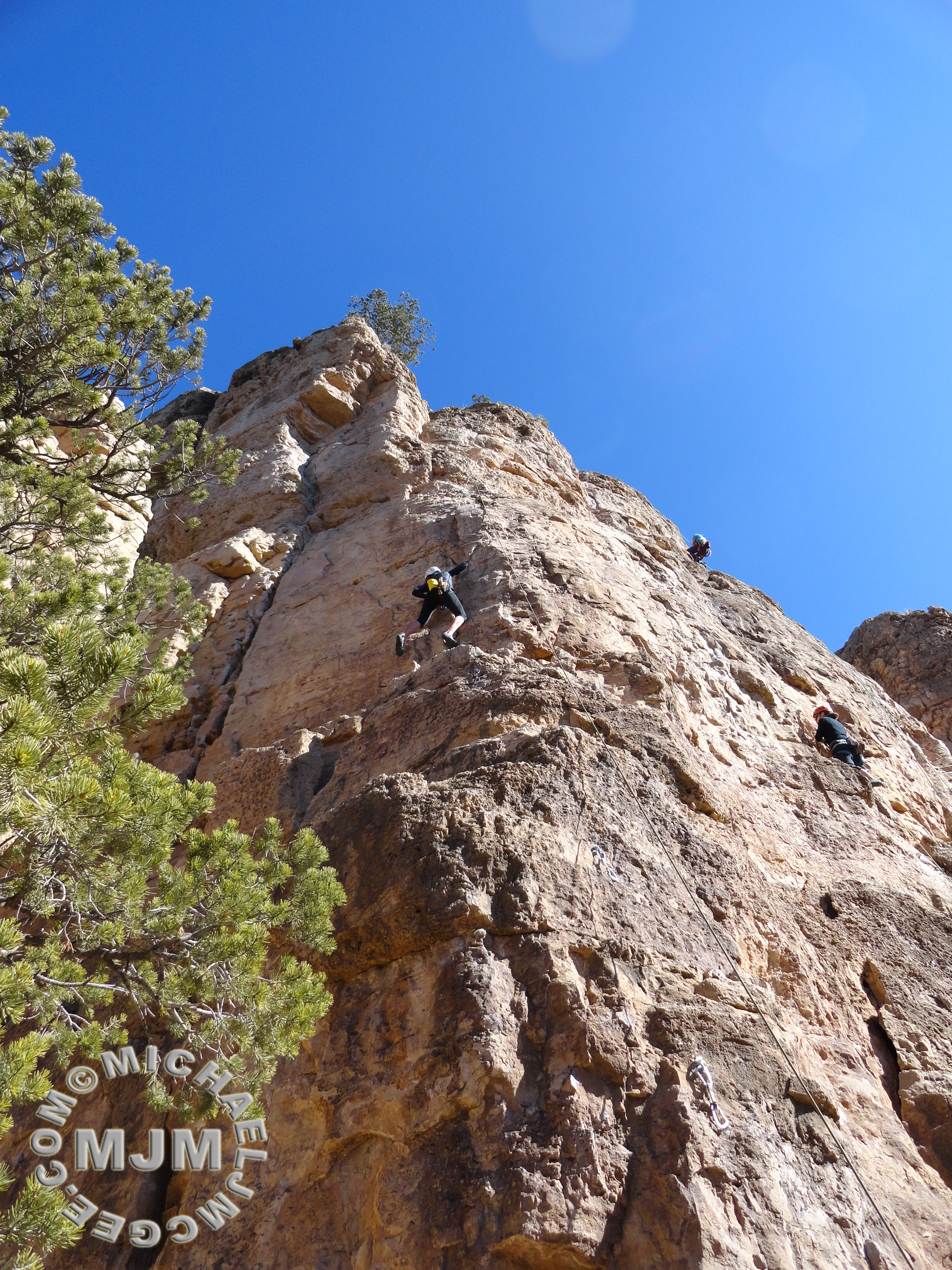 Shelf Road Rock Climbing / michaeljmcgee.com