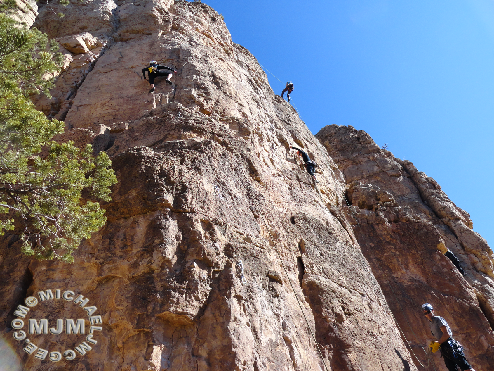 Shelf Road Rock Climbing / michaeljmcgee.com