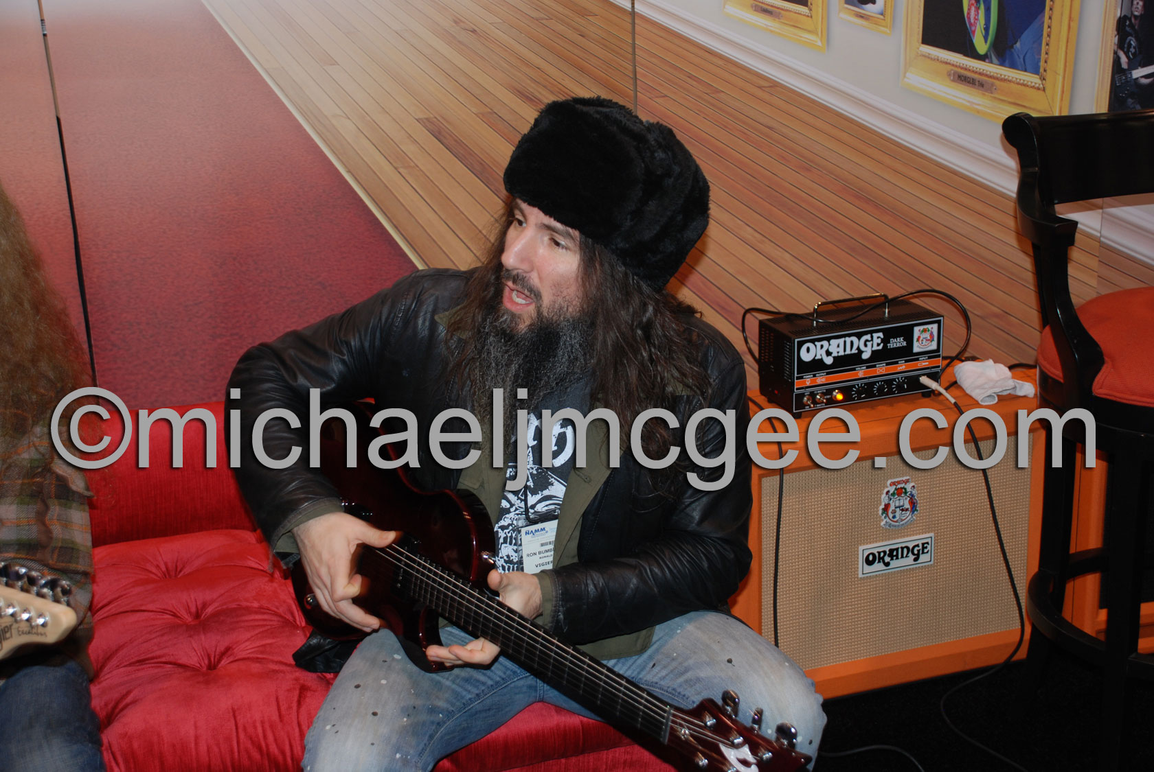 Ron " Bumblefoot" Thal / michaeljmcgee.com