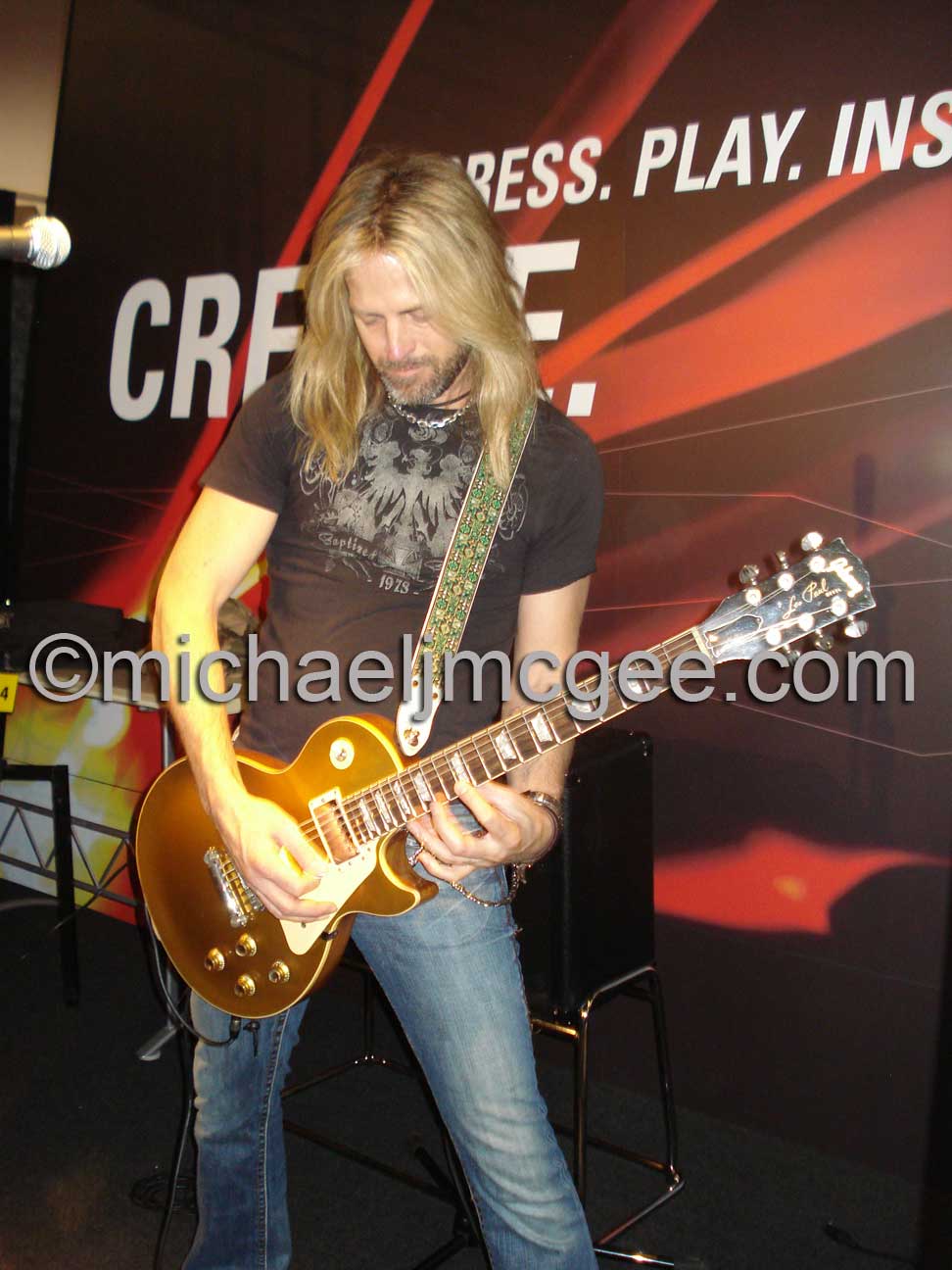 Doug Aldrich / michaeljmcgee.com