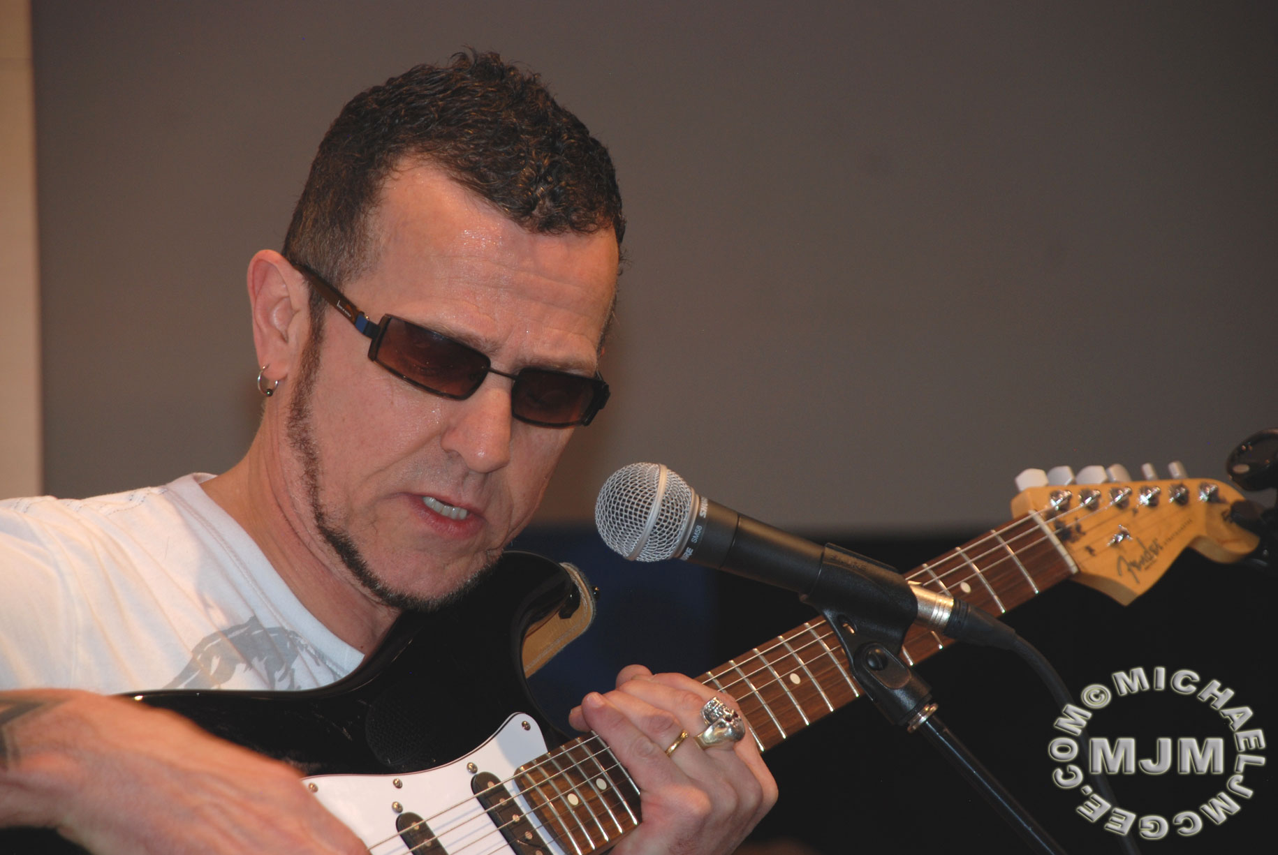 Gary Hoey / michaeljmcgee.com