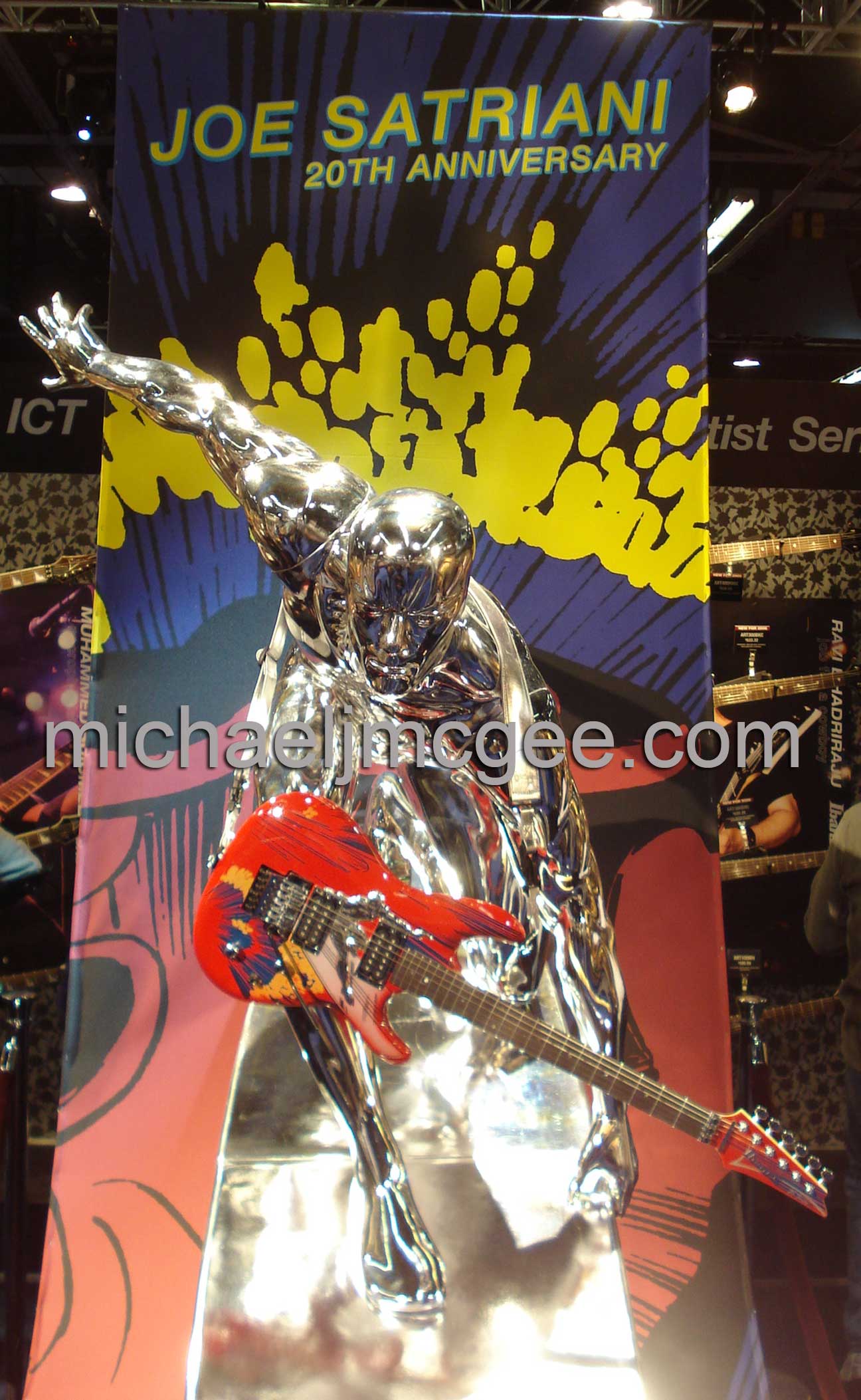 Joe Satriani / michaeljmcgee.com