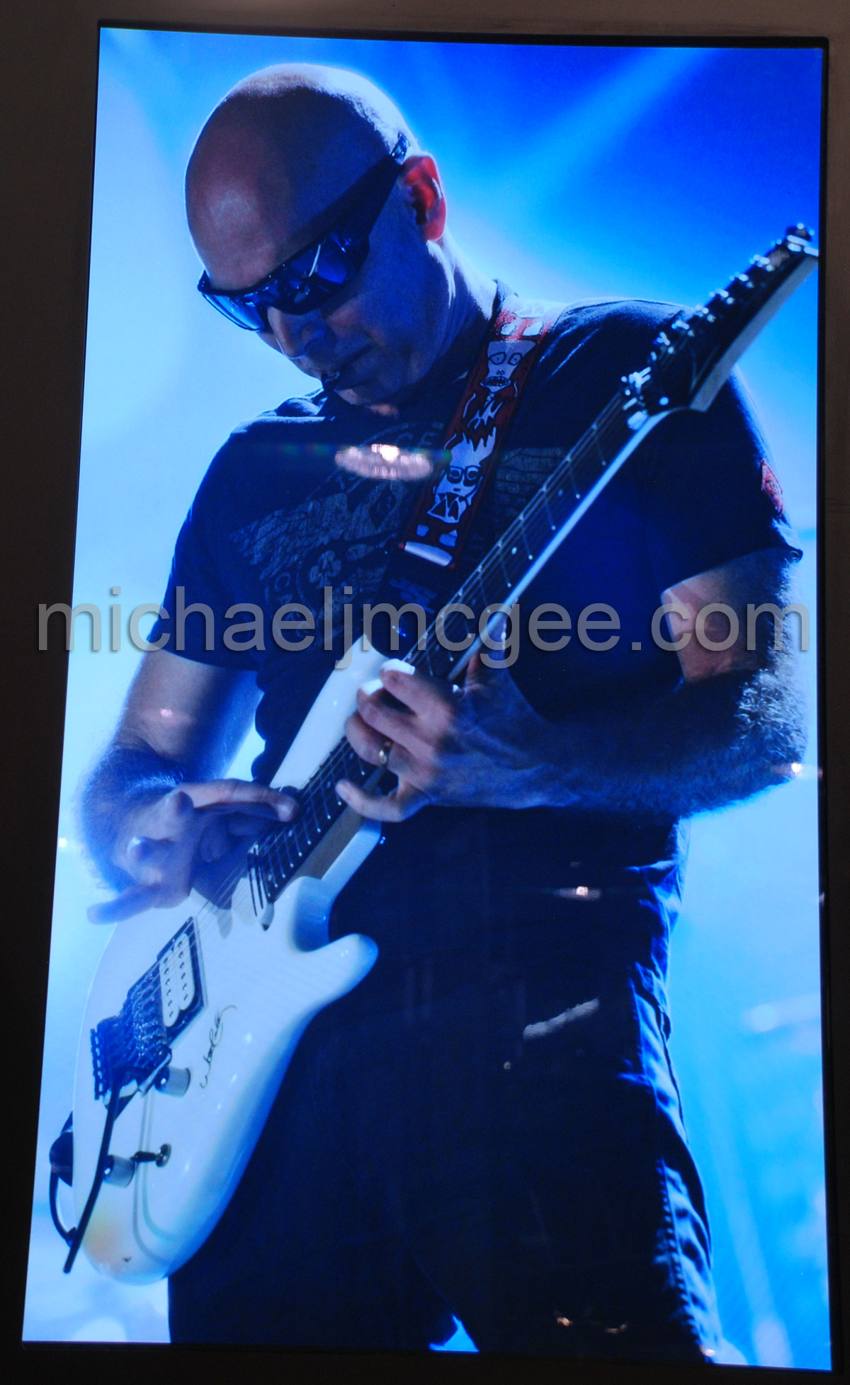 Joe Satriani / michaeljmcgee.com