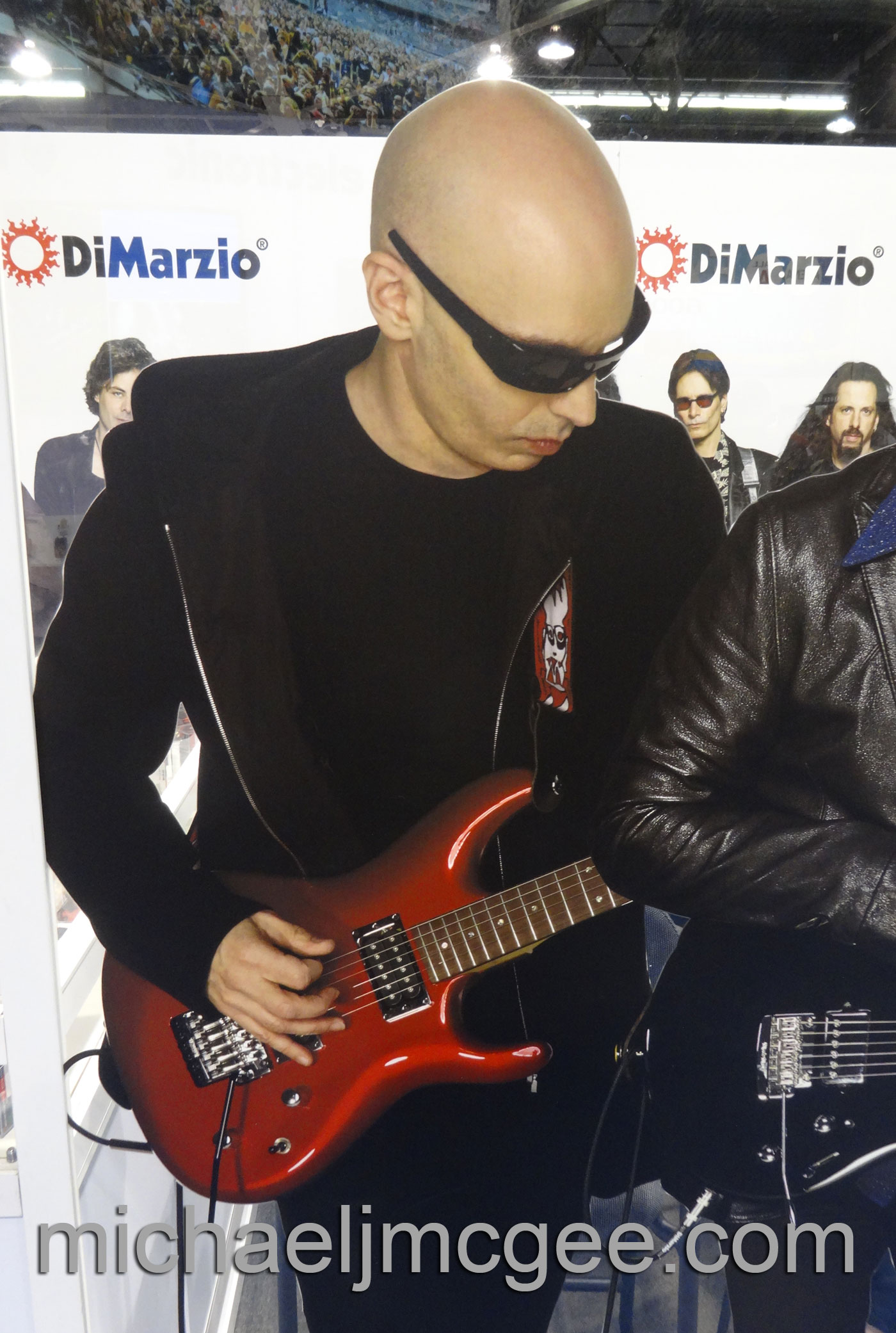 Joe Satriani / michaeljmcgee.com