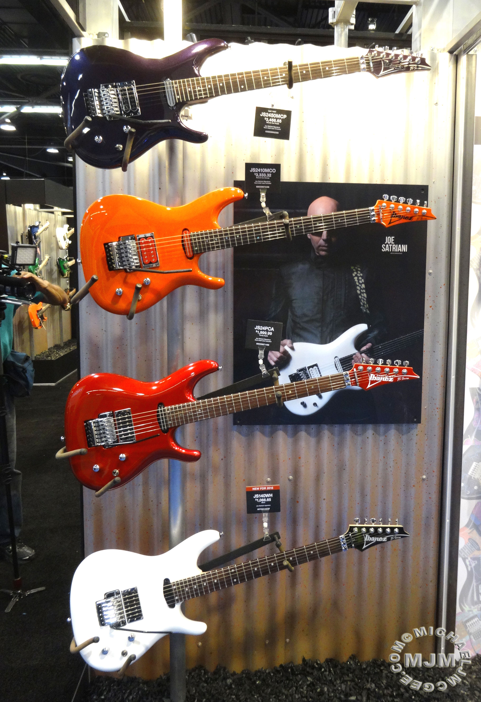 Joe Satriani / michaeljmcgee.com