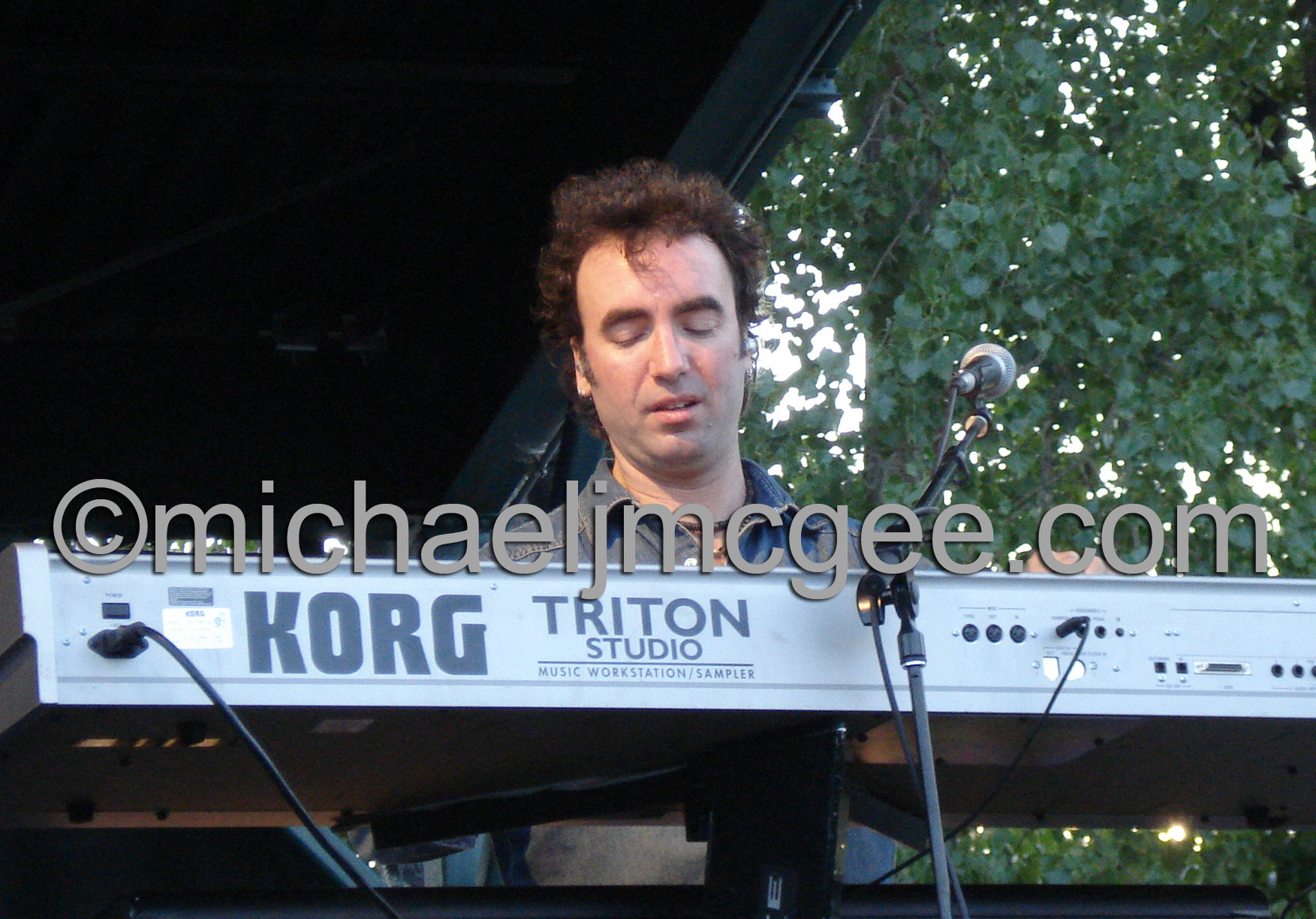 Mickey Thomas / michaeljmcgee.com