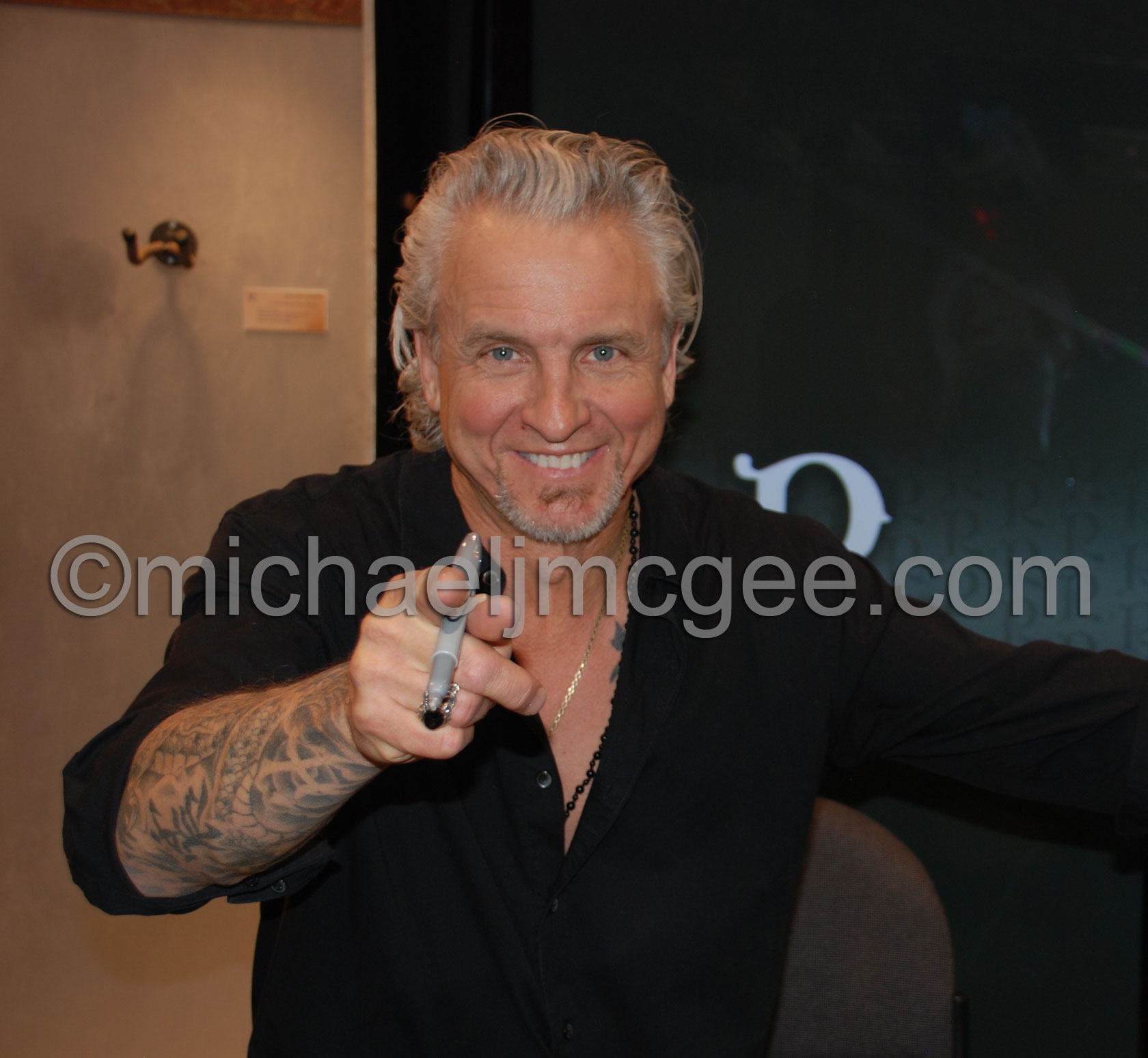 Neil Giraldo / michaeljmcgee.com