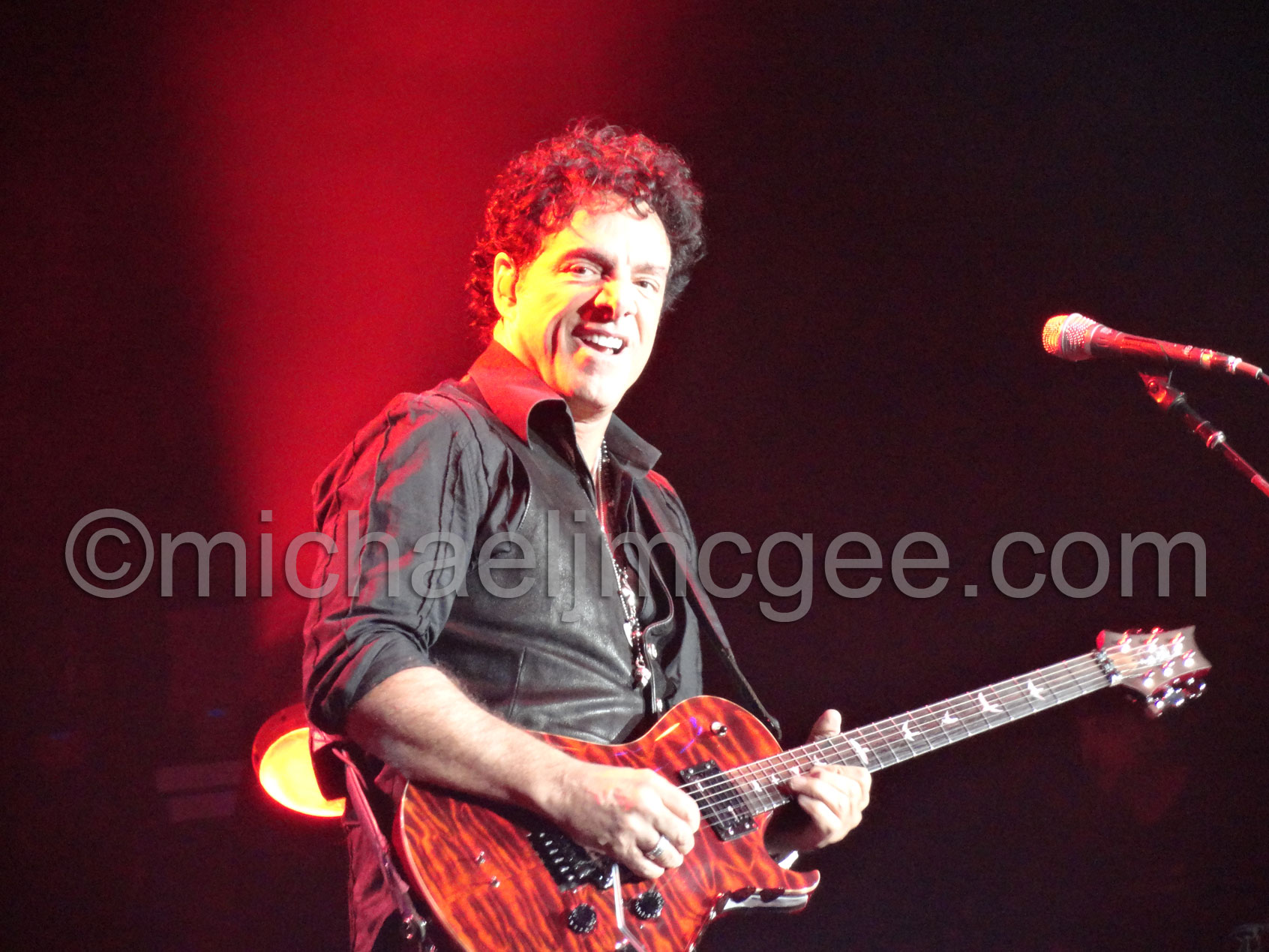 Neil Schon / michaeljmcgee.com