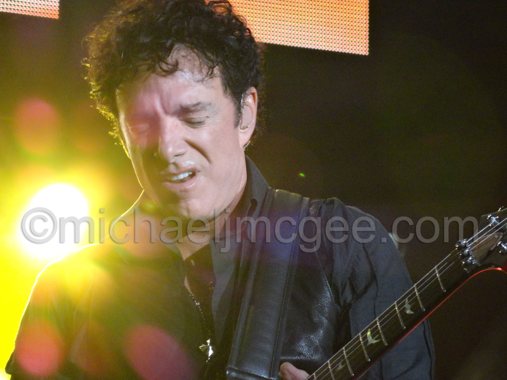 Neil Schon / michaeljmcgee.com