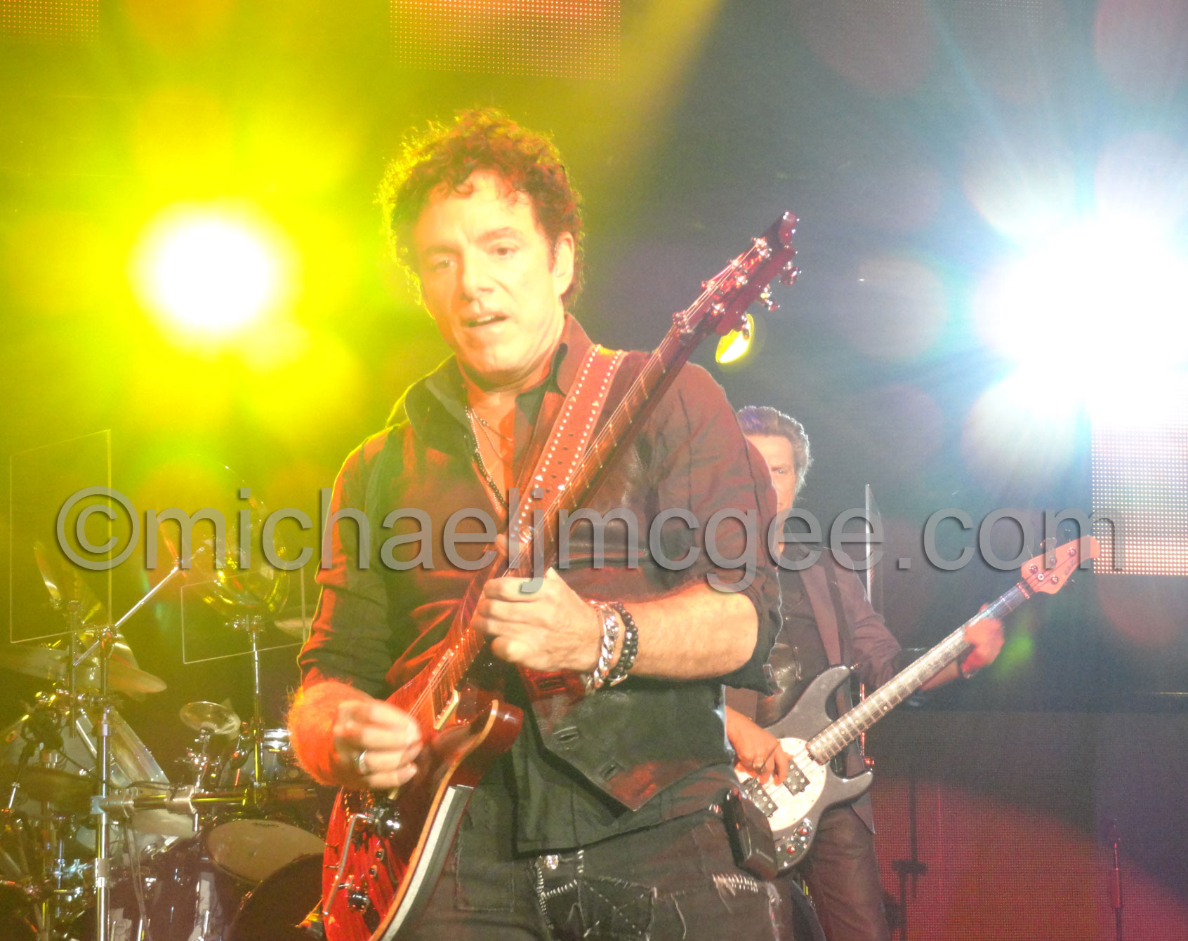 Neil Schon / michaeljmcgee.com