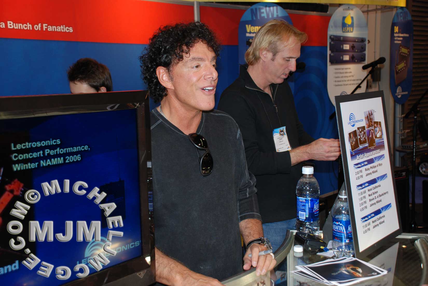 Neil Schon / michaeljmcgee.com
