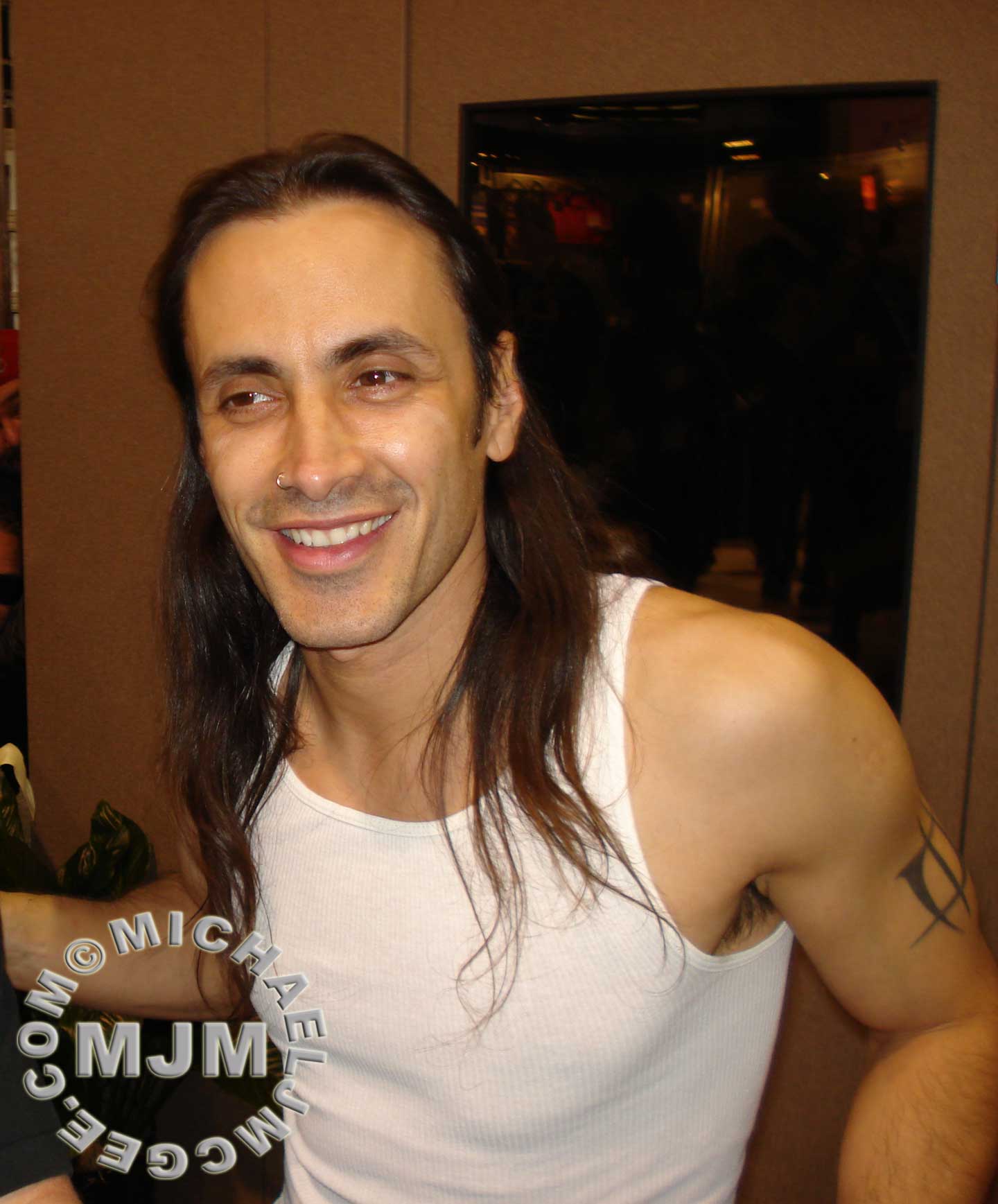 Nuno Bettencourt / michaeljmcgee.com 