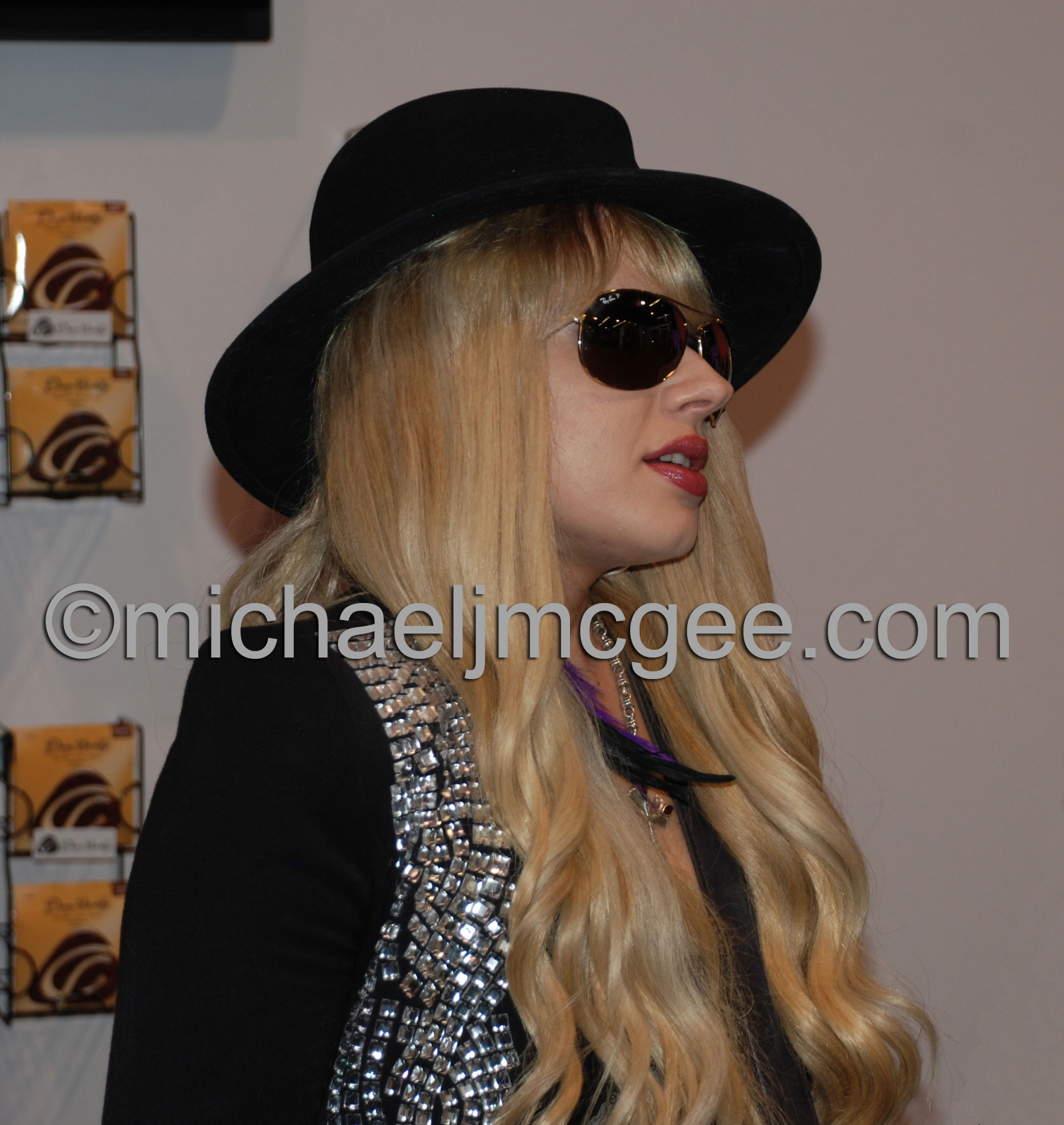 Orianthi / michaeljmcgee.com