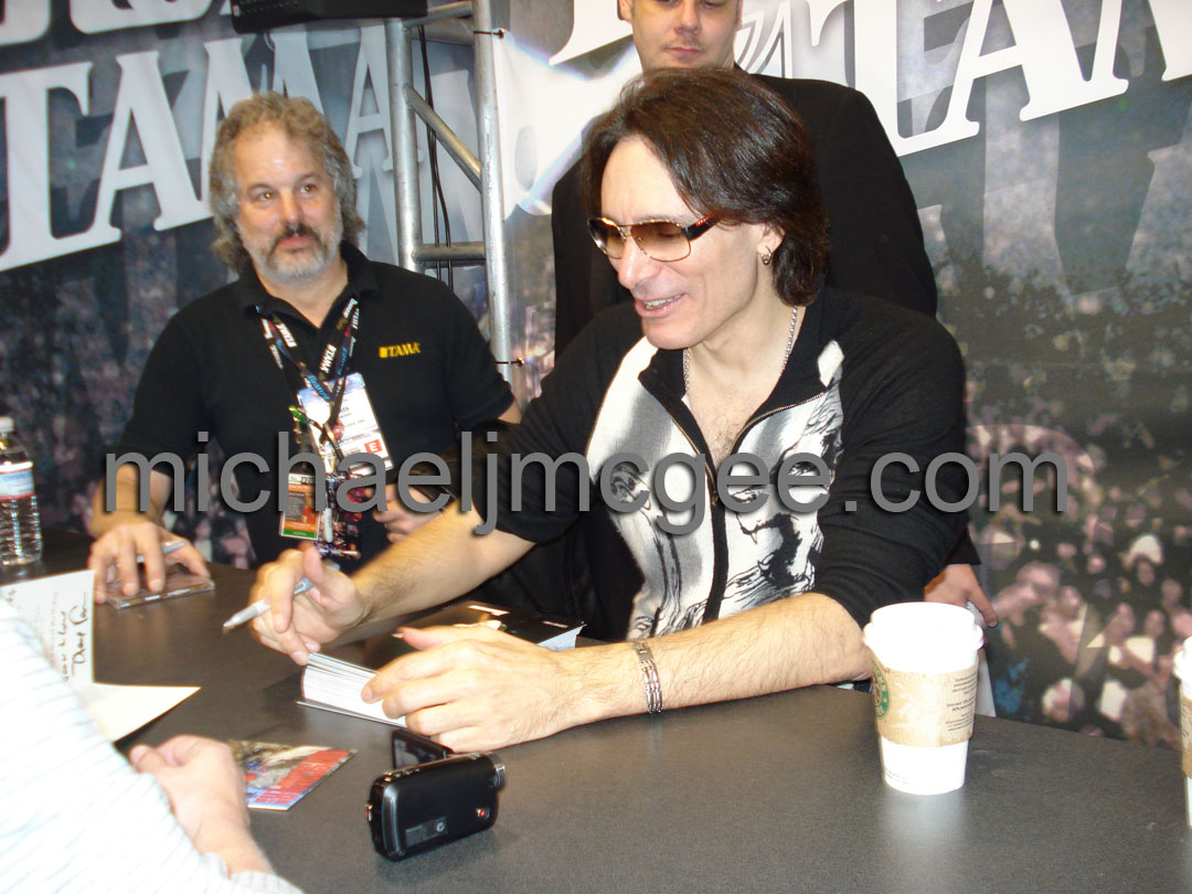Steve Vai / michaeljmcgee.com