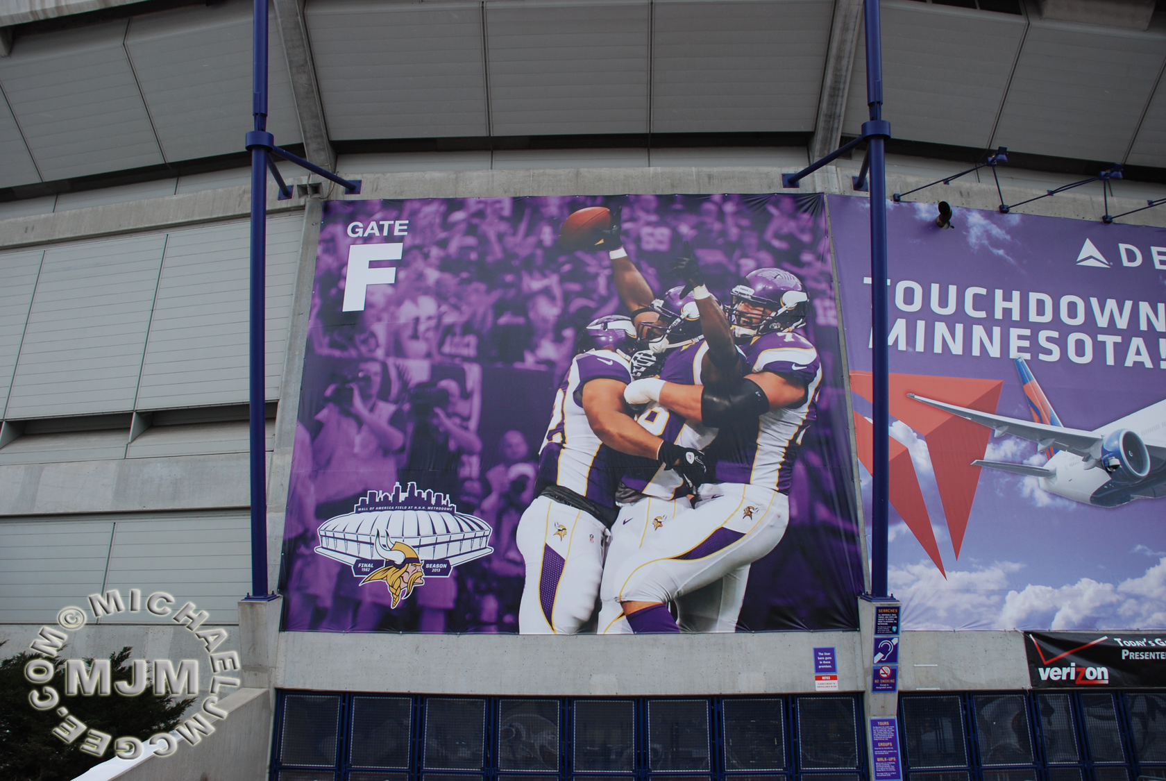 Eagles @ Vikings 12-15-2013 / michaeljmcgee.com