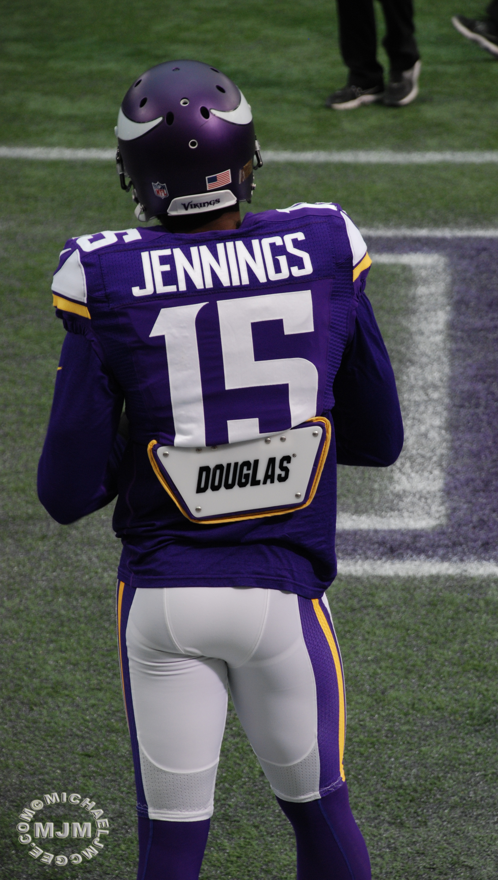 Eagles @ Vikings 12-15-2013 / michaeljmcgee.com