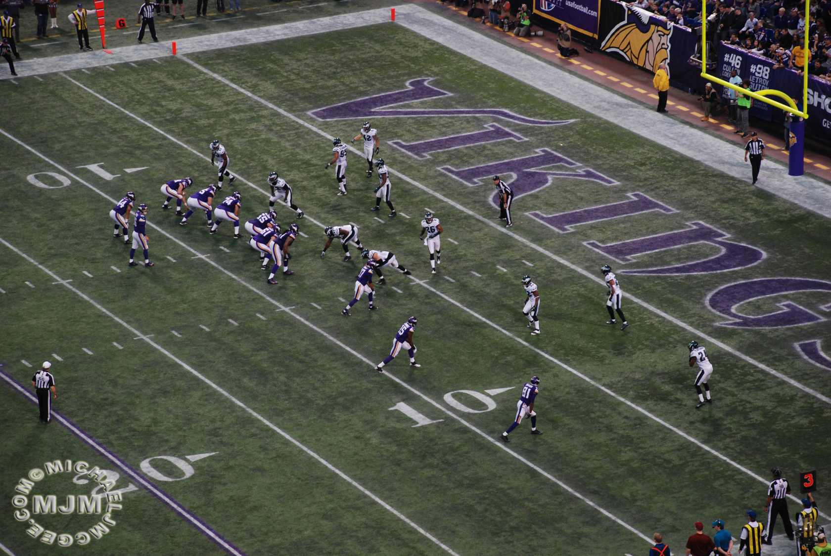 Eagles @ Vikings 12-15-2013 / michaeljmcgee.com