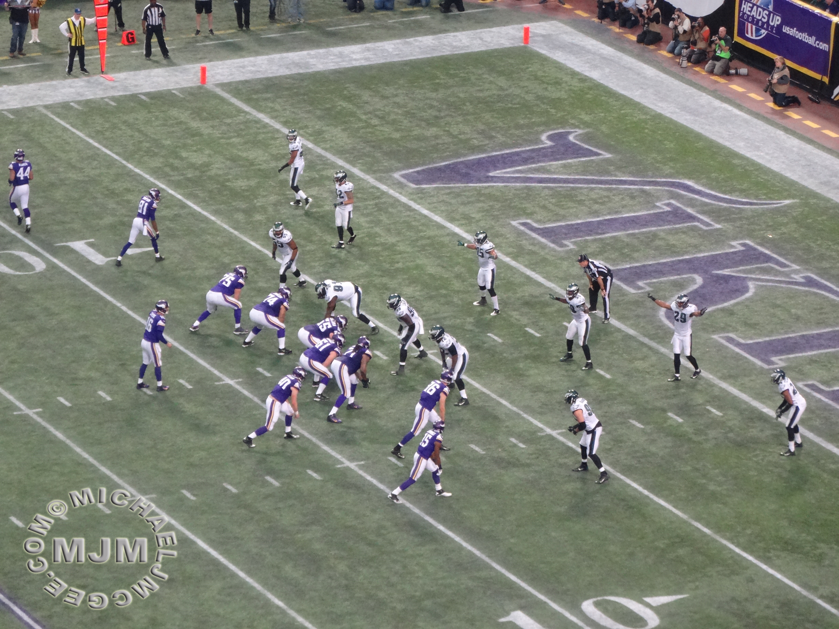 Eagles @ Vikings 12-15-2013 / michaeljmcgee.com