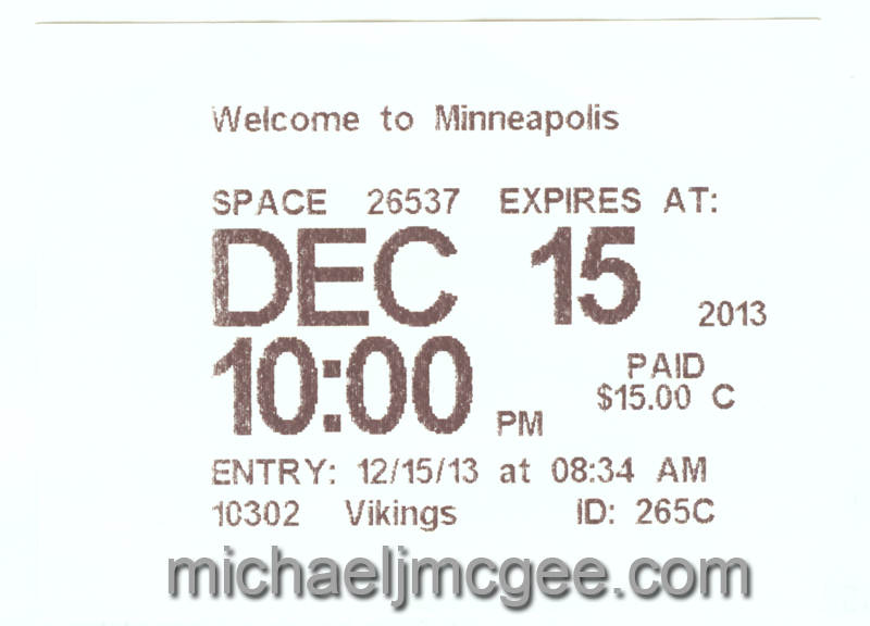 Eagles @ Vikings 12-15-2013 / michaeljmcgee.com