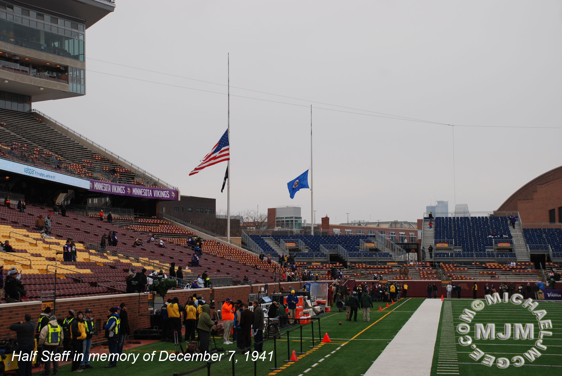 Jets @ Vikings 12/7/2014 / michaeljmcgee.com