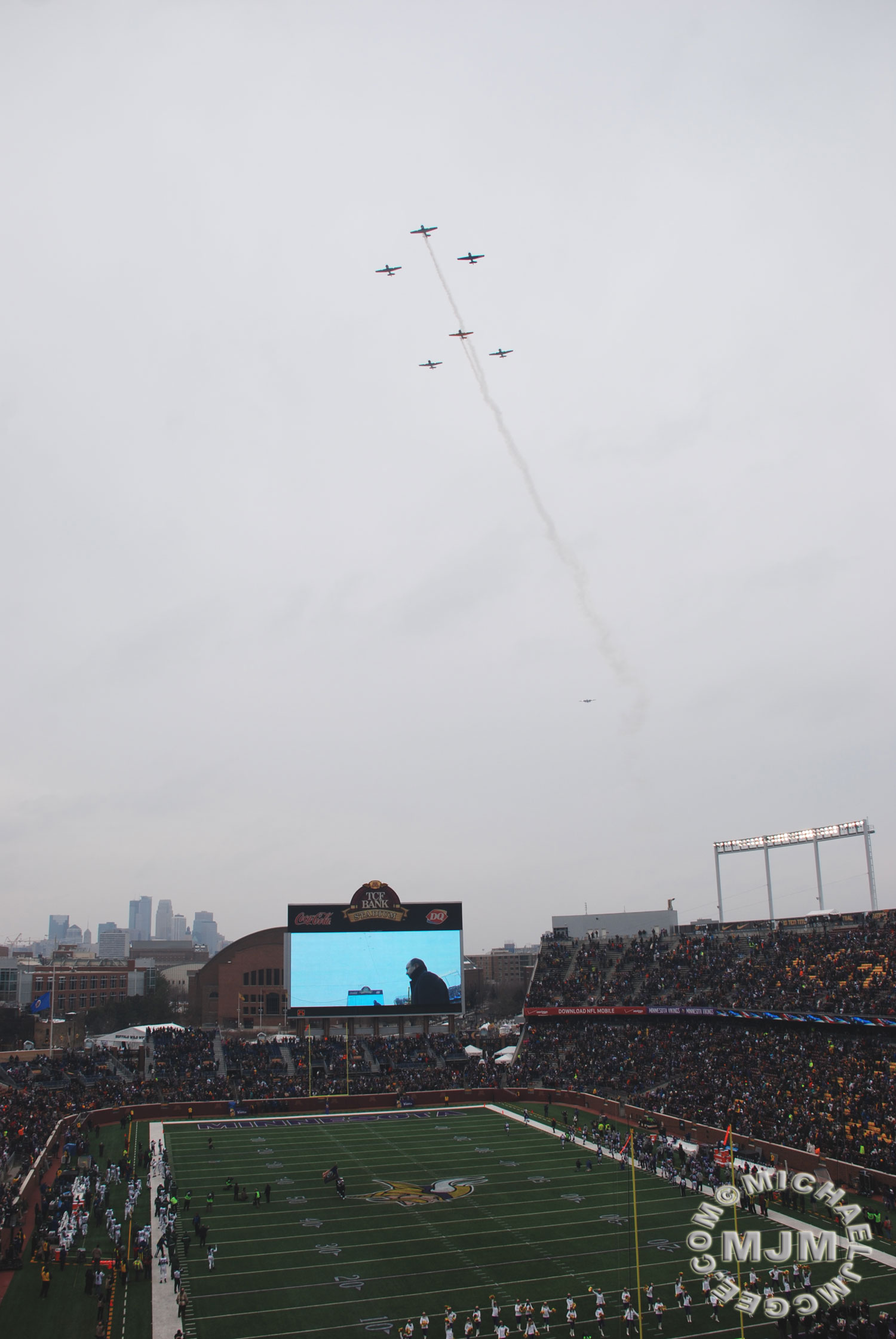 Jets @ Vikings 12/7/2014 / michaeljmcgee.com