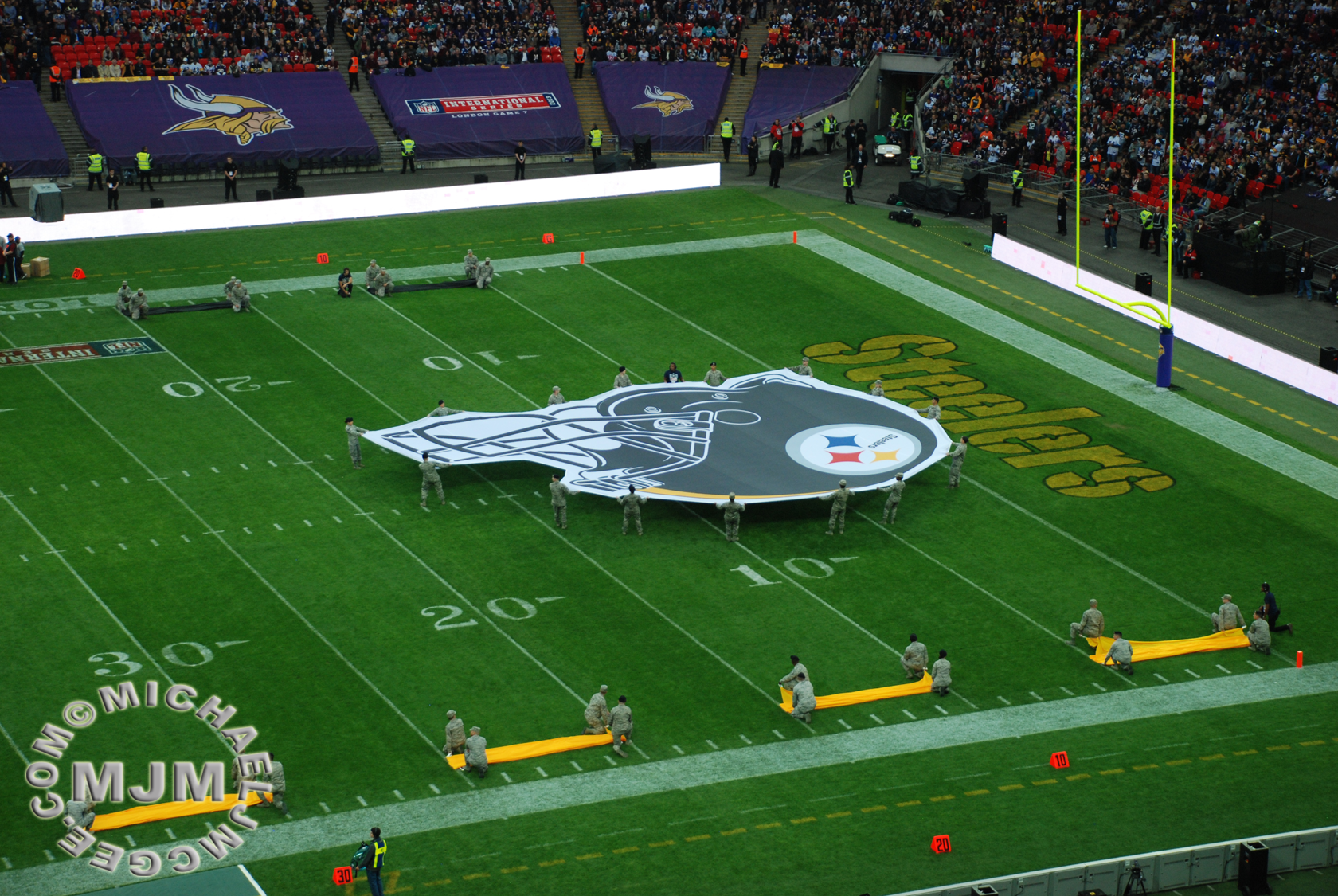 Steelers @ Vikings 9/29/2013 / michaeljmcgee.com